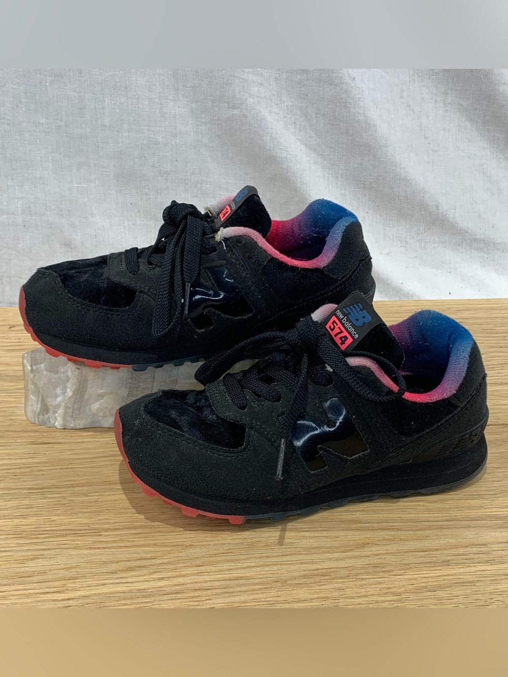 New Balance 574 Kids Size 13 Black Pink Blue Gradient Suede Running Shoes